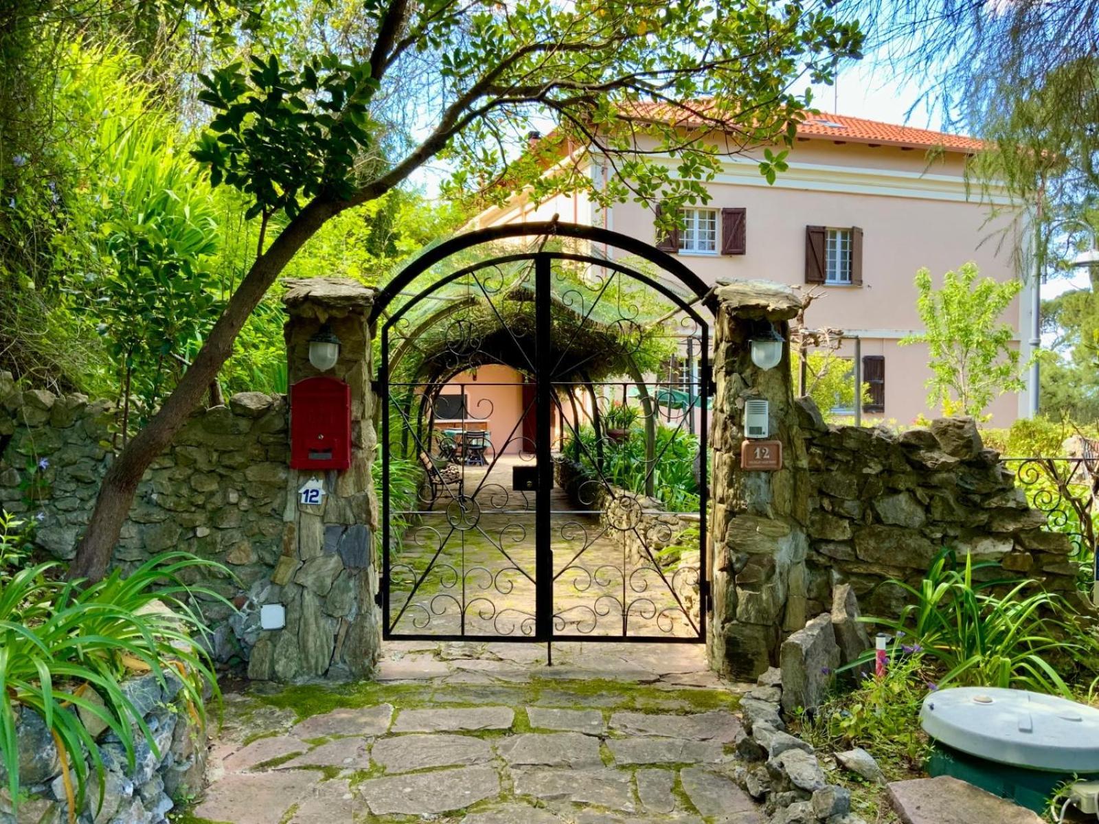 Aragonite Azzurra Casa Vacanza Gonnesa Exterior photo